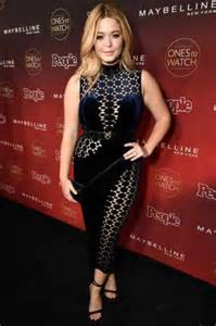 Sasha Pieterse Net Worth: A Deep Dive into Her Life, Career, and Success