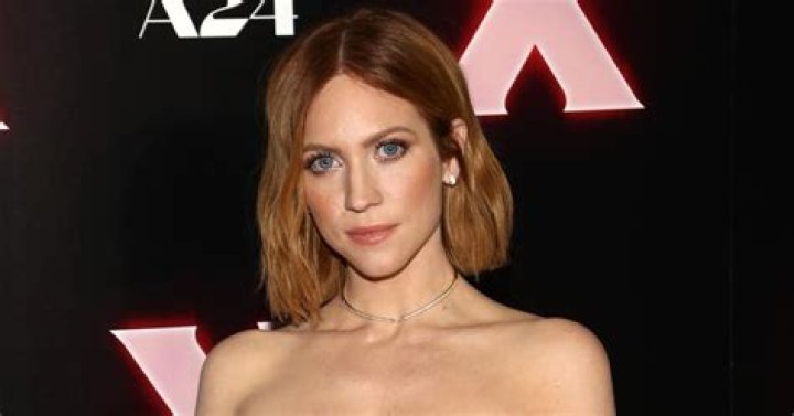 Unveiling Snow Net Worth: A Deep Dive into the Life and Wealth of the Iconic Canadian Artist