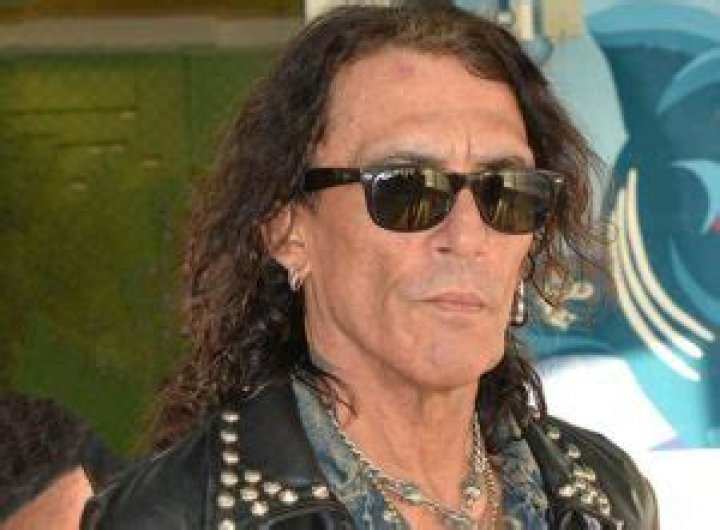 Unveiling the Details About Stephen Pearcy Height and More