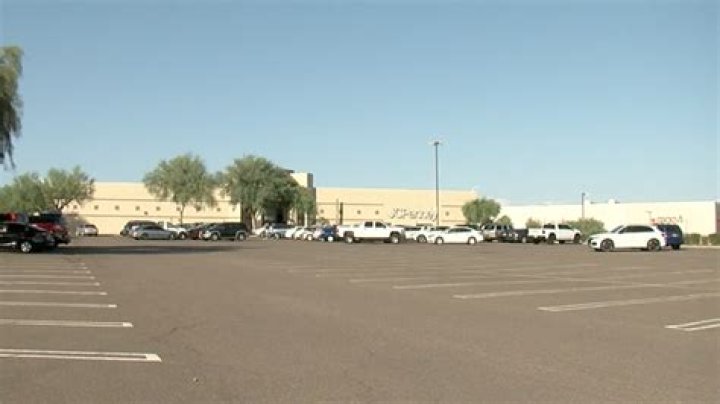 Discovering the Enchantment of Superstition Mall in Mesa