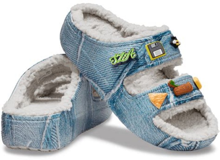 Step into Style: The SZA Crocs Phenomenon