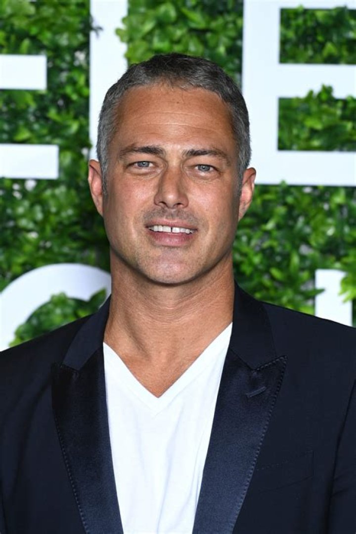 Taylor Kinney Nationality: Understanding the Background of the Multi-Talented Actor