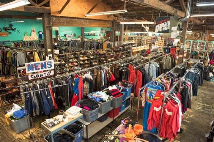 Exploring Thrift Stores in Plano, TX: A Treasure Trove of Bargains