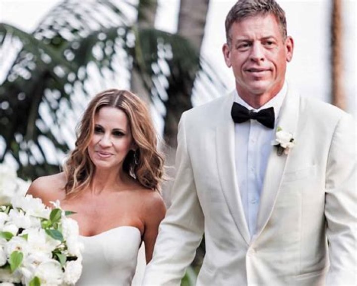 Troy Aikman's Wife: Discover Her Age and More!