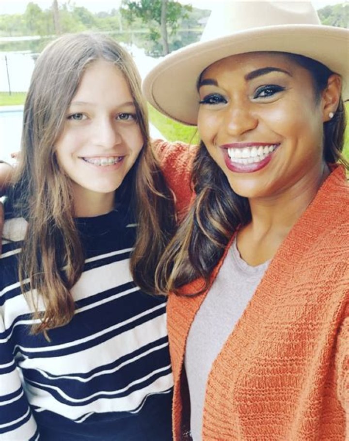 Unveiling the Mystery: Who Are Mika Kleinschmidt Parents?