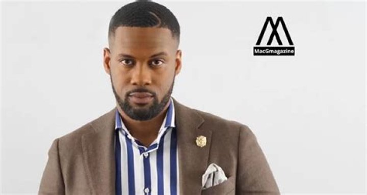 Uncovering the Life and Career of Lawrence Jones: From Humble Beginnings to Media Influence