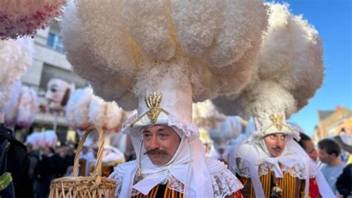 Exploring the Life and Career of Yon González: A Rising Star in Spanish Cinema